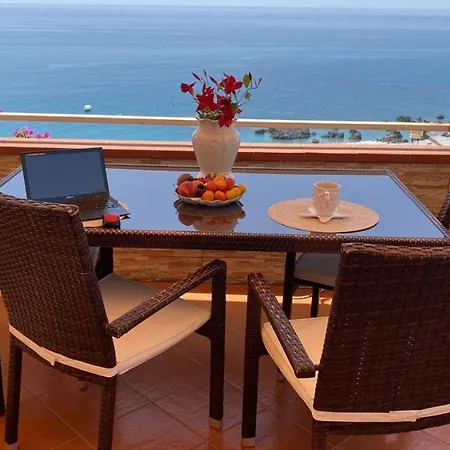 Le Terrazze Con Vista Mare Apartment