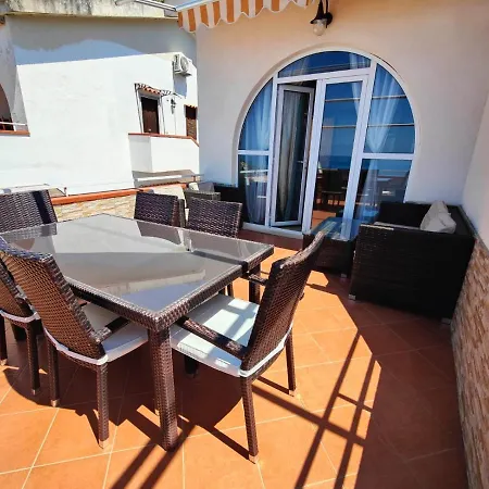 Apartment Le Terrazze Con Vista Mare *