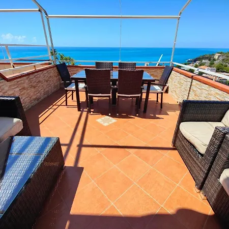Apartment Le Terrazze Con Vista Mare